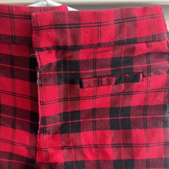 Zara red & blk plaid pants 6 - Picture 2 of 5